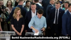 Президент України Володимир Зеленський уже проголосував на виборах
