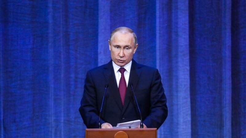 Rusia tërhiqet nga Traktati i Forcave Bërthamore