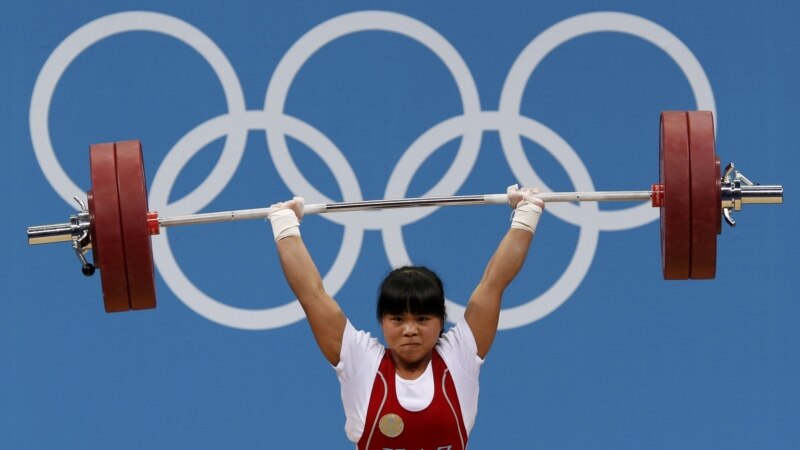 Зульфия Чиншанло осталась без медали на ЧМ по тяжелой атлетике