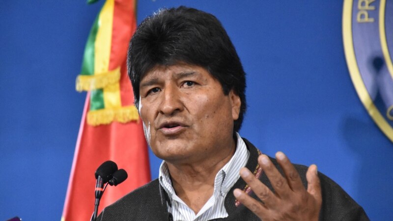 Morales za AP: UN da posreduju u rešavanju krize u Boliviji  