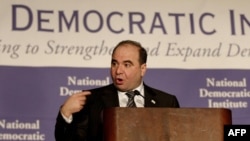 Then-Georgian Prime Minister Zurab Zhvania at an event in Washington in 2004