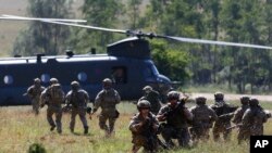 Militari americani la manevrele din Hohenfels, Germania. 26 august 2015