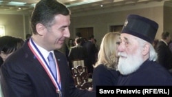 Đukanović sa mitropolitom Mihailom, 2011. godina