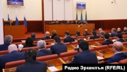A session of the parliament of Dagestan, illustration