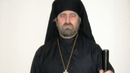 Першагерарх Беларускай Аўтакефальнай Праваслаўнай царквы, архіяпіскап Сьвятаслаў Логін.