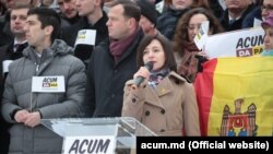 Liderii blocului ACUM: Maia Sandu, Andrei Năstase (centru) și Mihai Popușoi, toți trei câștigători în circumscripții uninominale