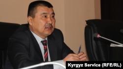 Osh Mayor Aitmamat Kadyrbaev says those calling for "taking power" will never be allowed to do so.