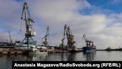 Портові збори сплачують судновласники, чиї судна заходять в морські порти України