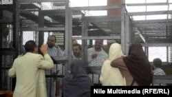 اعضای اخوان‌المسلمین در زندانی در قاهره.