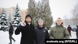 Вячаслаў Касінераў, Максім Пякарскі і Вадзім Жаромскі падчас судовага працэсу 25 студзеня 2016 году