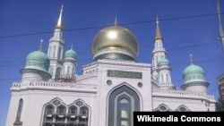Соборная мечеть в Москве.