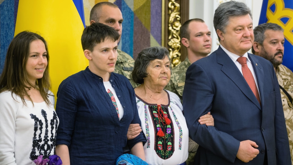 Петр Порошенко: президент два года