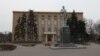 Знесений у 2015 році памʼятник засновнику радянської держави та лідеру партії більшовиків Володимиру Леніну