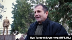 Activist Volodymyr Balukh was sentenced by a court in Russia-controlled Crimea on January 16 to three years and seven months in prison in a retrial on charges of weapons and explosives possession.