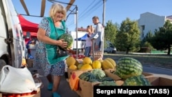 Сельскохозяйственная ярмарка в Симферополе, архивное фото