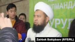 Kyrgyz Grand Mufti Maksatbek Toktomushev (file photo)