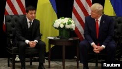 Ukraina prezidenti Volodımır Zelenskıy ve AQŞ prezidenti Donald Tramp