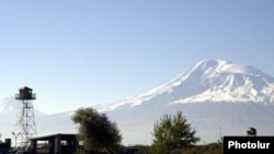 Armenia -- A Russian border-guard watchtower on the Armenian-Turkish frontier pictured against the backdrop of Mount Ararat.