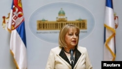 Slavica Đukić Dejkanović u obraćanju medijima, 5. april 2012.