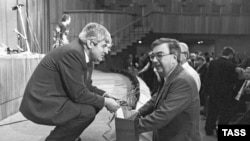 Evgheni Primakov cu Gavril Popov în 1989