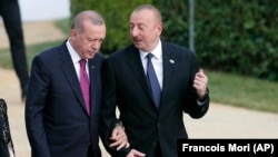 Азербайжандын президенти Илхам Алиев менен Түркиянын президенти Режеп Тайып Эрдоган,11-июль, 2018-жыл. 