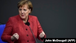 Анґела Меркель наголосила, що Німеччина прагне зменшити шкоду від виходу Британії з ЄС