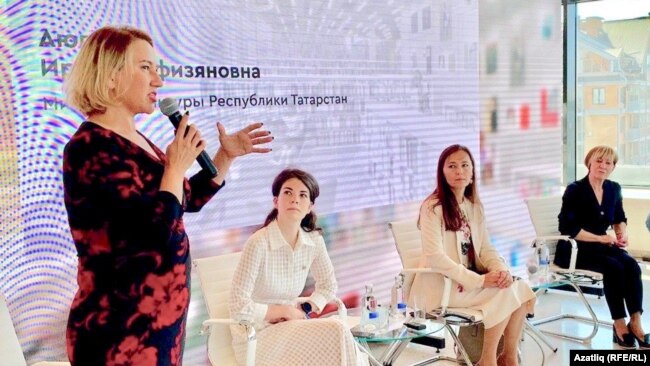 Сулдан: Ирада Әюпова, Наталья Фишман-Бикмәмбәтова, Сөембикә Җиһаншина, Мәдинә Тимерҗанова