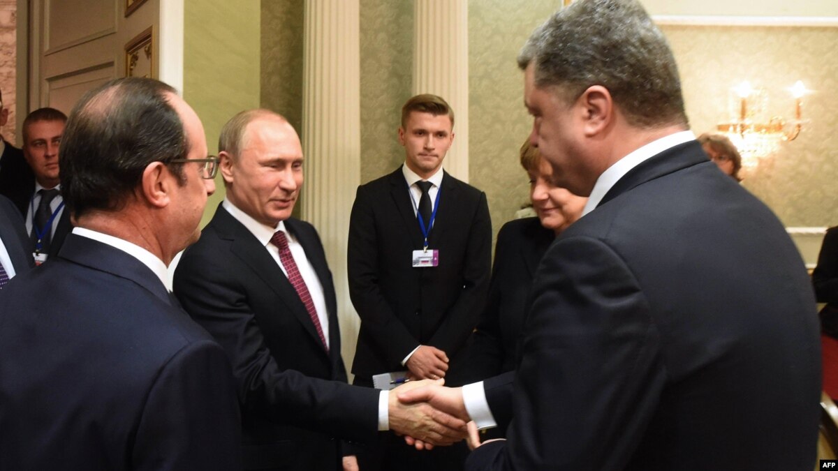Путин дал понять, что власть на Украине может скоро смениться Путин дал понять, что власть на Украине может скоро смениться