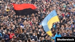 Митинг против агрессии России и за европейскую интеграцию Украины. Ивано-Франковск, 25 февраля 2014 года