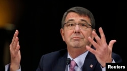 Sekretari amerikan i Mbrojtjes Ashton Carter 