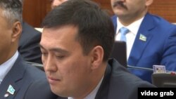 Парламент мәжілісінің депутаты Берік Оспанов. Астана, 21 ақпан 2018 жыл