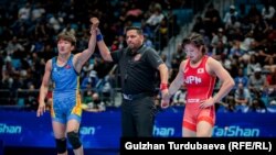 Айсулуу Тыныбекова жана жапониялык балбан Якако Каваи. Казакстан, Нур-Султан шаары. 19-сентябрь, 2019-жыл.