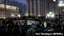 Манежная площадь в Москве, 11 декабря 2010 года