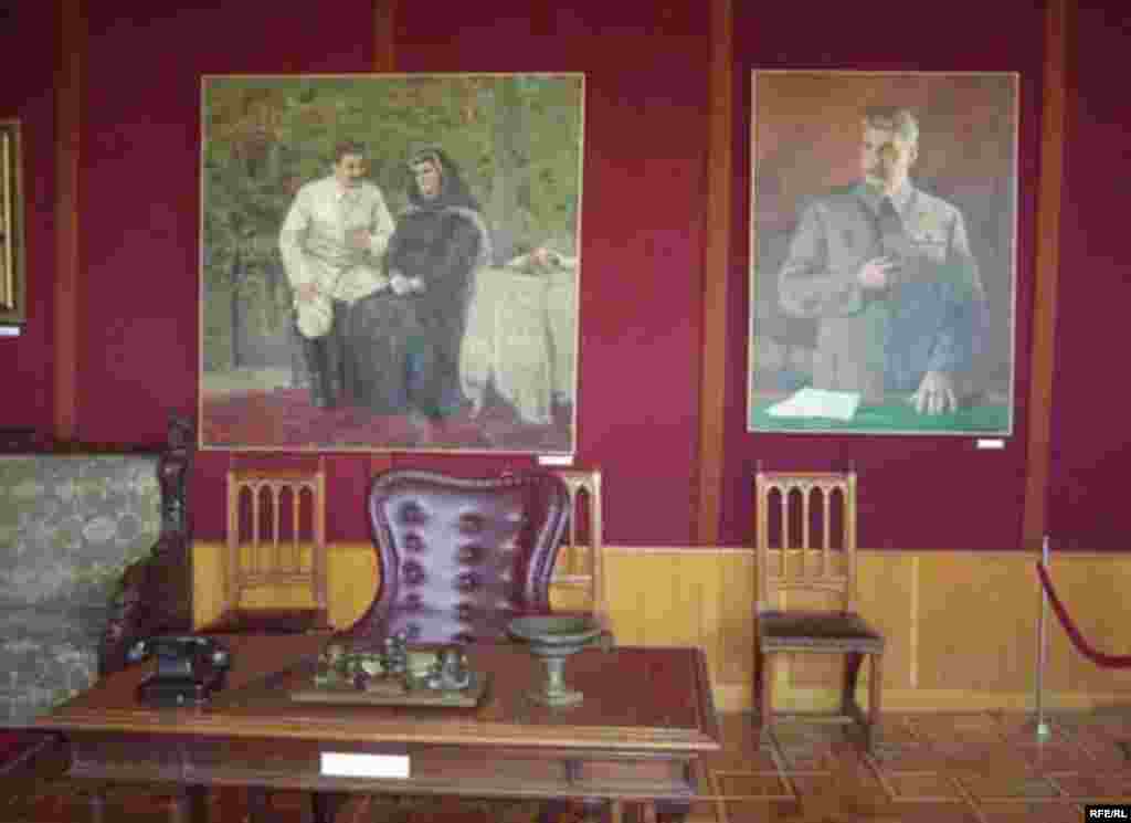 Stalin's Birthplace - Stalin's study was moved from the Kremlin to Gori, where it remains on display.