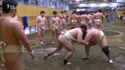 Трамп відвідає чемпіонат сумо. Японці вже обурені – відео
