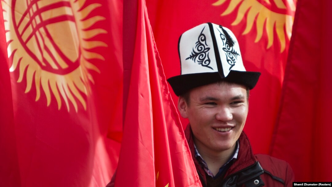 Менің тәтем мастурбация жасап жатқанда ұсталды