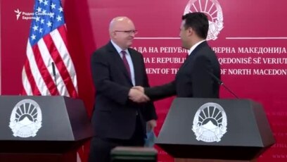 Oпозицијата мора да биде конструктивна