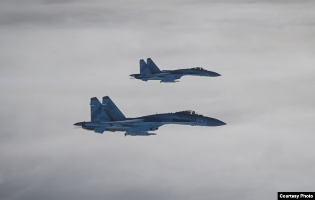 Російські винищувачі Су-35