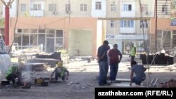 "Mir bazary" abatlanýar