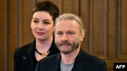 Brus Dikinson na dodeli nagrade u Sarajevu