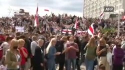 Mii de oameni participă la demonstrațiile de la Minsk