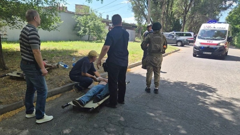 El número de muertos del ataque a Dnipro asciende a siete; Ucrania reporta 184 enfrentamientos