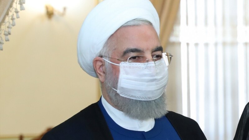 روحاني: ایران ښايي د کرونا له بلې څپې سره لاس ګرېوان وي