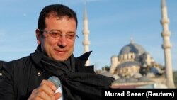 Стамбулдагы мэр шайлоодо утуп чыккан оппозициялык Элдик-республикалык партиянын мүчөсү Экрем Имамоглу. 