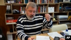 Dmitrij Muratov, a Novaja Gazeta Nobel-békedíjas volt főszerkesztője