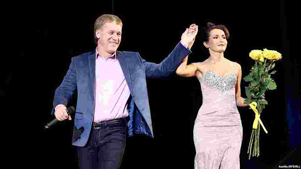 ИлСаф белән "Шәһри Казан" газеты баш мөхәррире Гөлнара Сабирова 