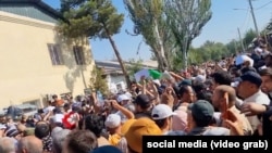 Tajikistan,Dushanbe city, prisoners released from 1th Sovetsky jail.