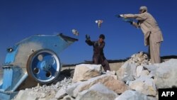 Laborers work at a marble stone factory on the outskirts of Ghazni, Afghanistan. (file photo)