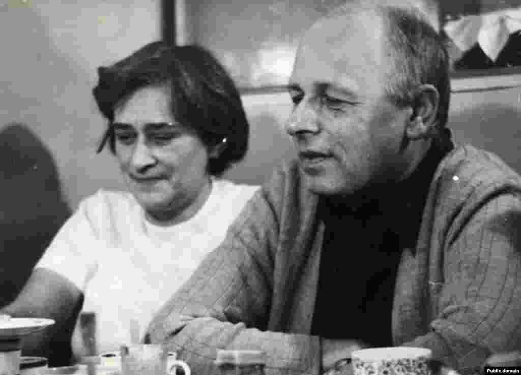 Андрей Сахаров и Елена Боннер, Крым, 1975 г.