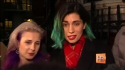 Основатель интернет-портала WikiLeaks встретился в посольстве Эквадора в Лондоне с бывшими участницами панк-группы Pussy Riot